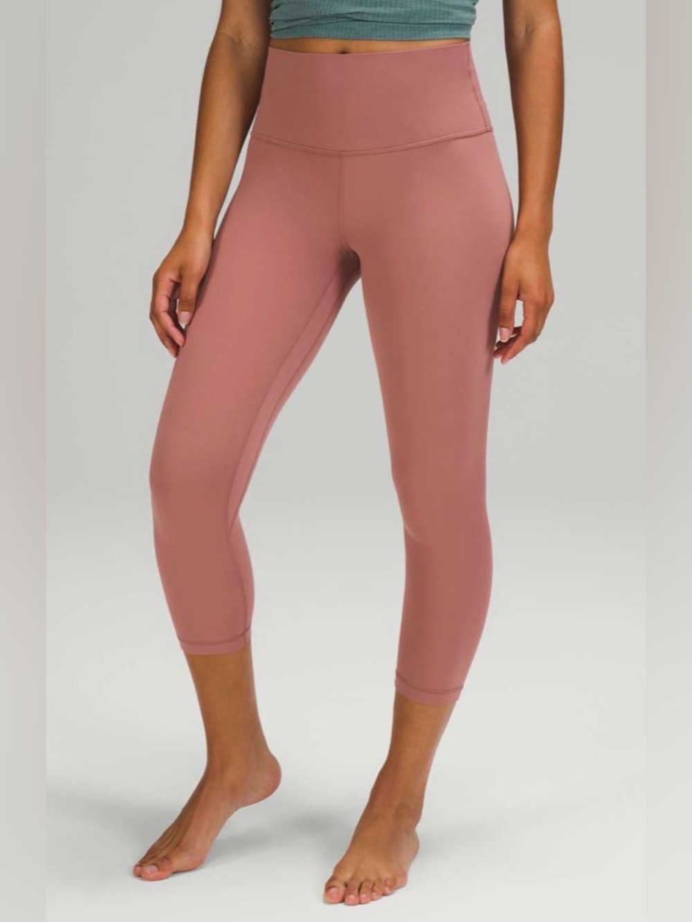 Lululemon $88 Align Crop Leggings Size 20 NWOT